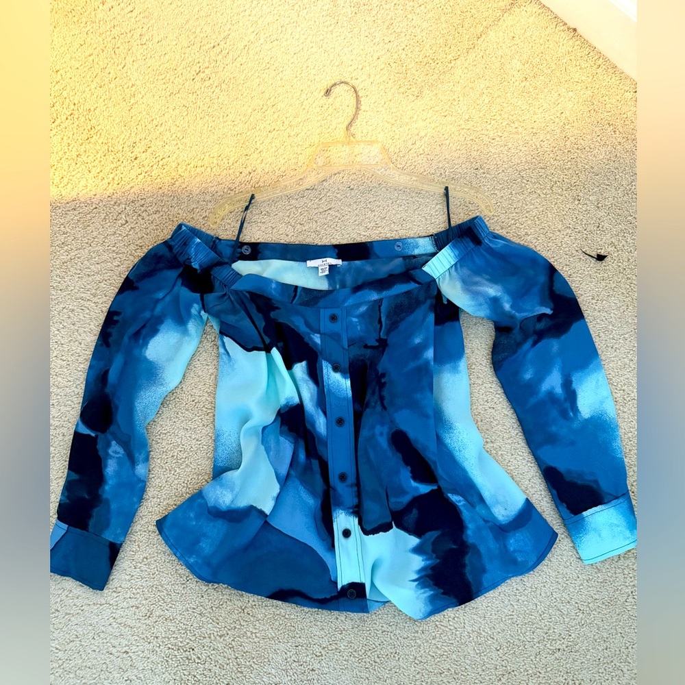 Halston off the shoulder blouse